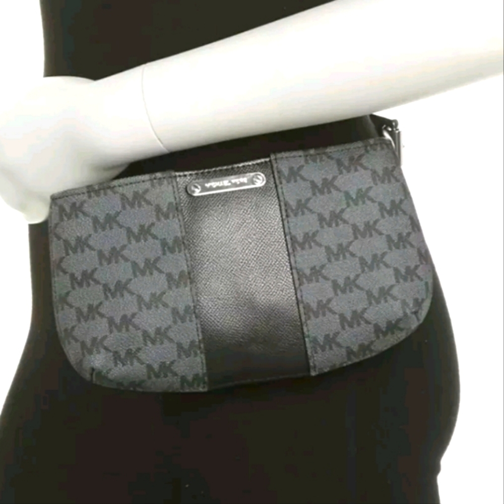 MICHAEL KORS ADJUSTABLE BELT BAG